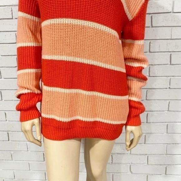Saks Wythe NY Wide Striped Orange Coral Crew Neck Chunky Cozy Sweater Sz Medium - Picture 9 of 10